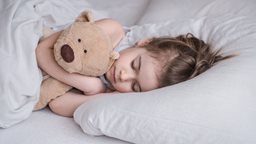 5 نصائح يجب اتباعها لكي يكتسب طفلك عادات نوم صحية