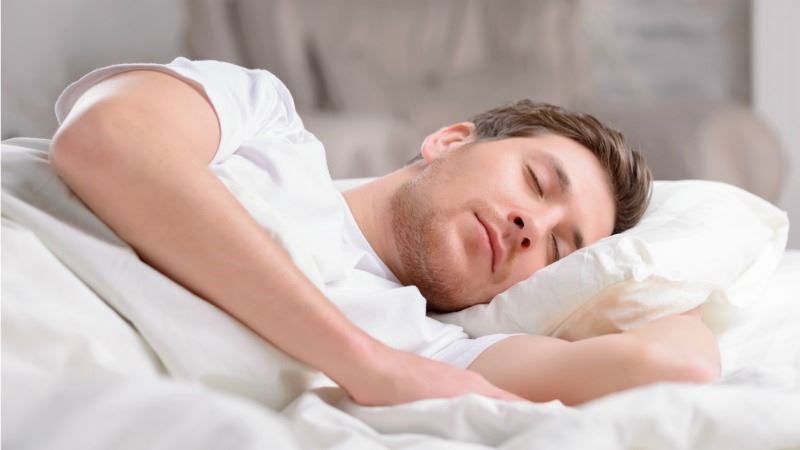 لماذا نحتاج إلى 8 ساعات من النوم يوميا؟