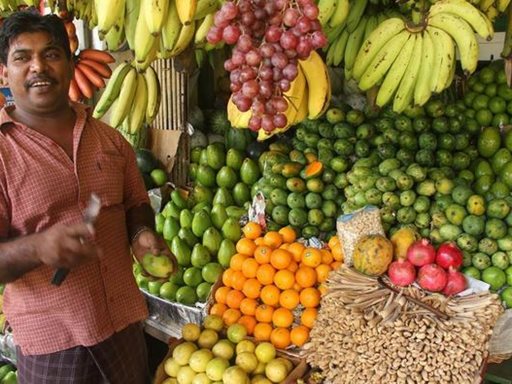 تفسير رؤية بائع فاكهة في المنام أو الحلم