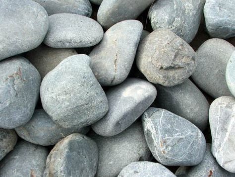 تفسير رؤية حجر أو حجارة في المنام أو الحلم
